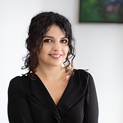 Neila Hoxha , Client Solutions Advisor